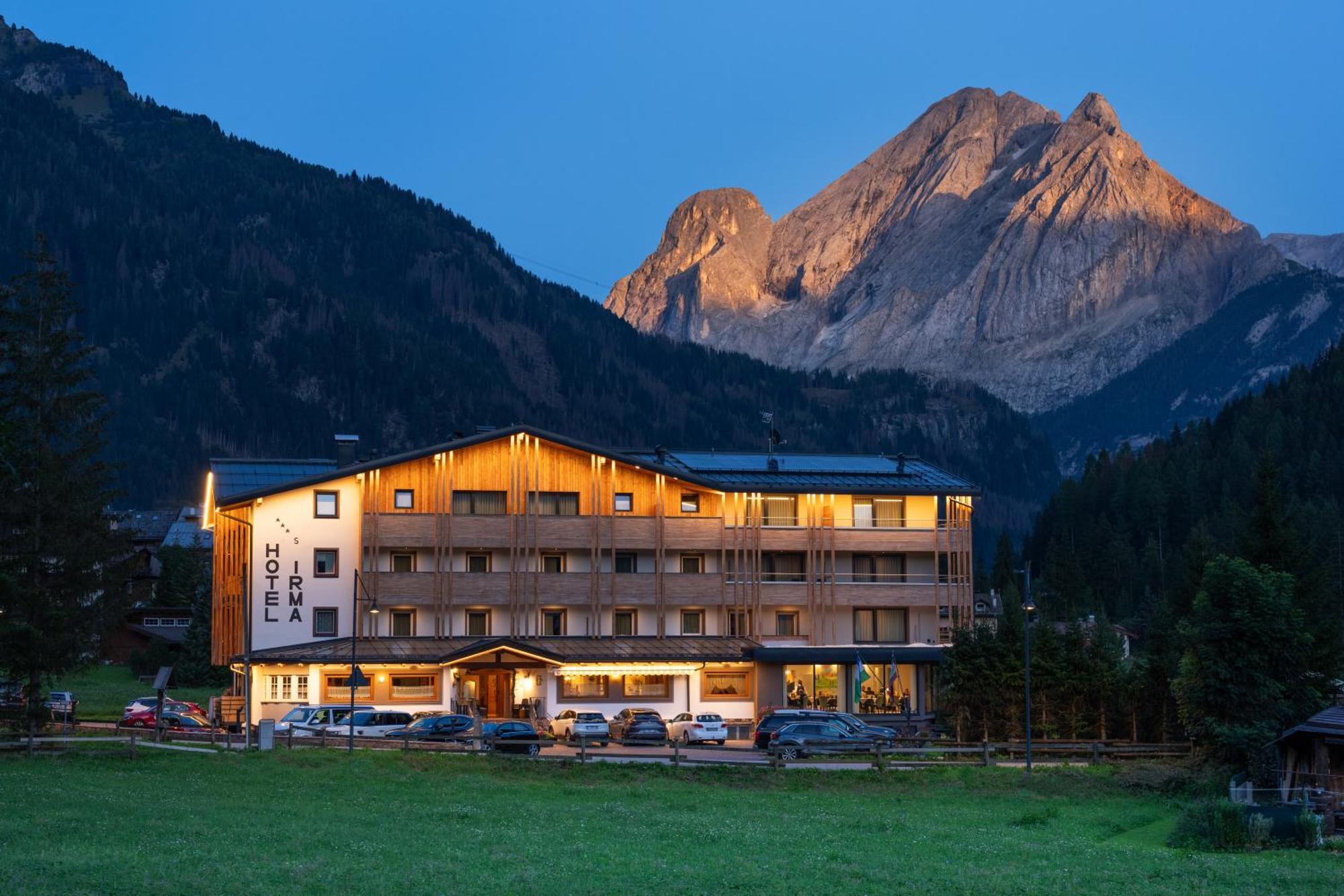 Dolomiten Hotel Irma Canazei Exterior foto